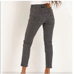 Levi’s Wedgie Icon Jean - Washed Black 26